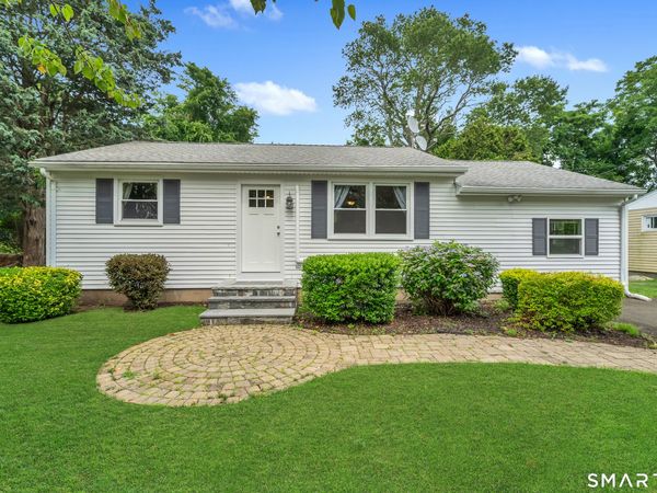 10 Highland , Clinton, CT 06413