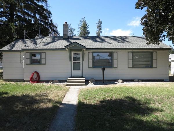 118 W 2nd St St, Cheney, WA 99004