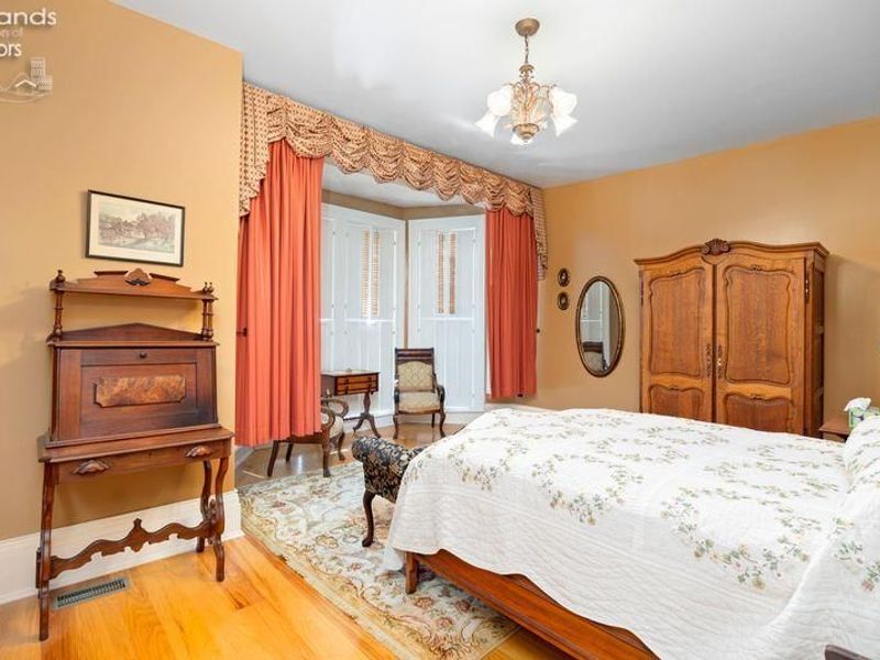 403 E Adams, Sandusky, OH 44870 Photo 60