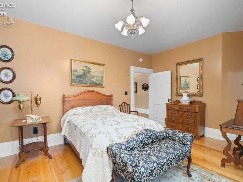 403 E Adams, Sandusky, OH 44870 Photo 61