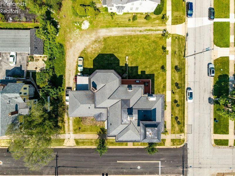 403 E Adams, Sandusky, OH 44870 Photo 7