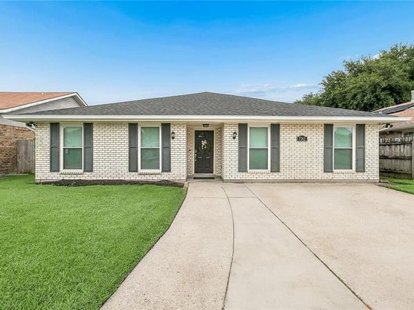 7742 BRIARWOOD Drive , New Orleans, LA 70128