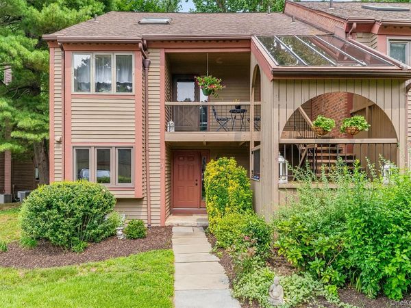 101 Eagle Bay Drive, Ossining, NY 10562