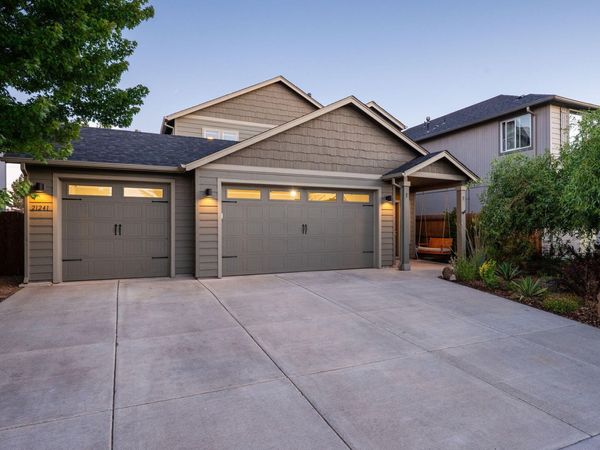 21241 SE Golden Market Lane, Bend, OR 97702