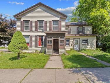 69 E Oneida Street, Oswego, NY 13126
