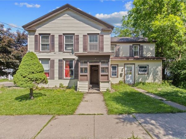 69 E Oneida Street, Oswego, NY 13126