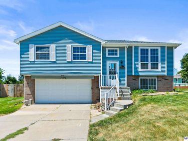 10802 S 17th Street, Bellevue, NE 68123
