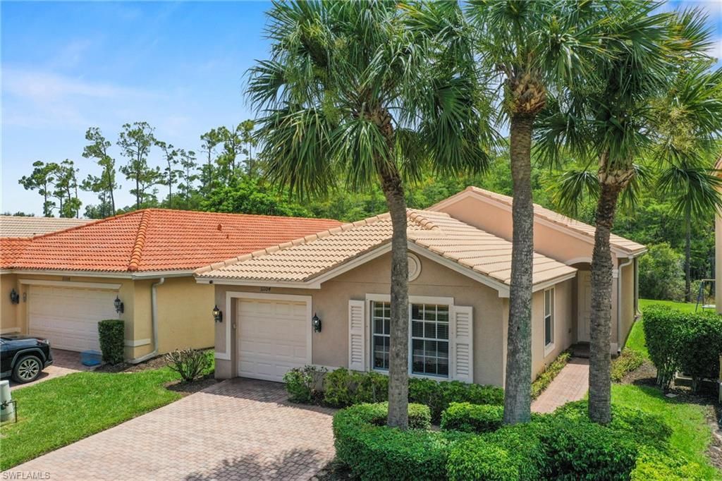 11104 Yellow Poplar Dr , Fort Myers, FL 33913 Photo