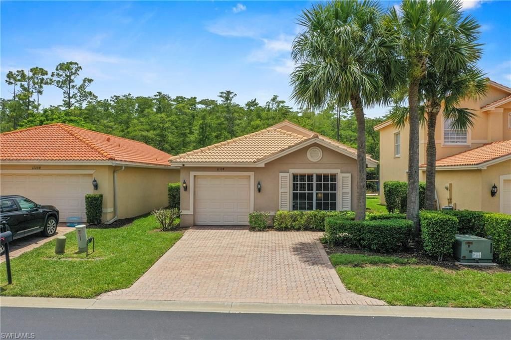 11104 Yellow Poplar Dr , Fort Myers, FL 33913 Photo