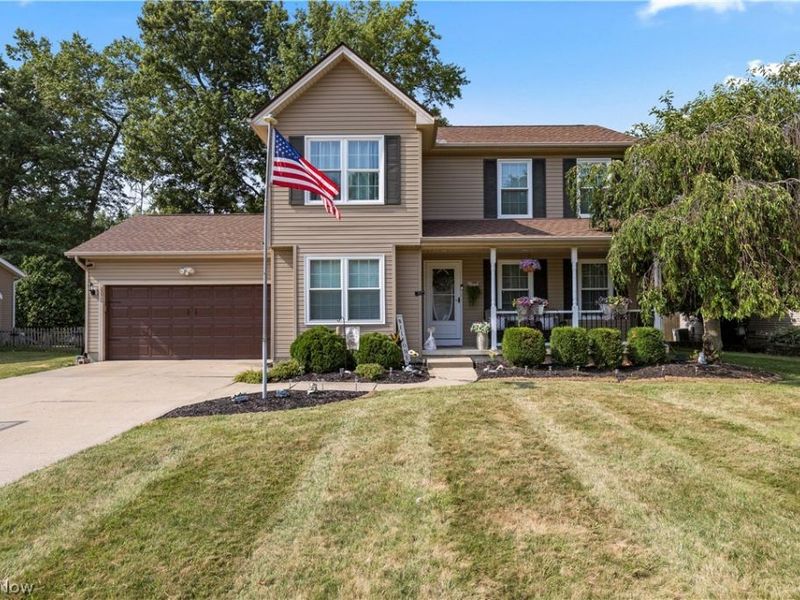 8020 Oak Tree Drive N, Lorain, OH 44053 Photo 1