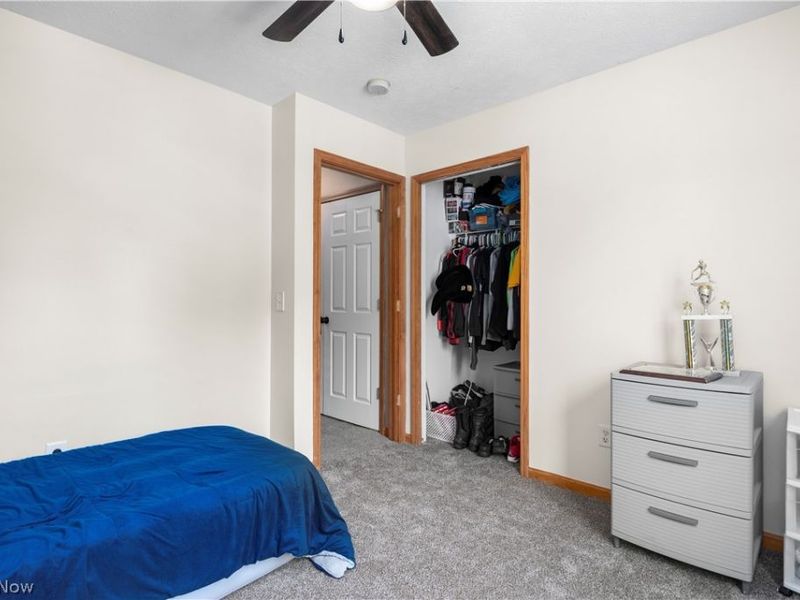 8020 Oak Tree Drive N, Lorain, OH 44053 Photo 29