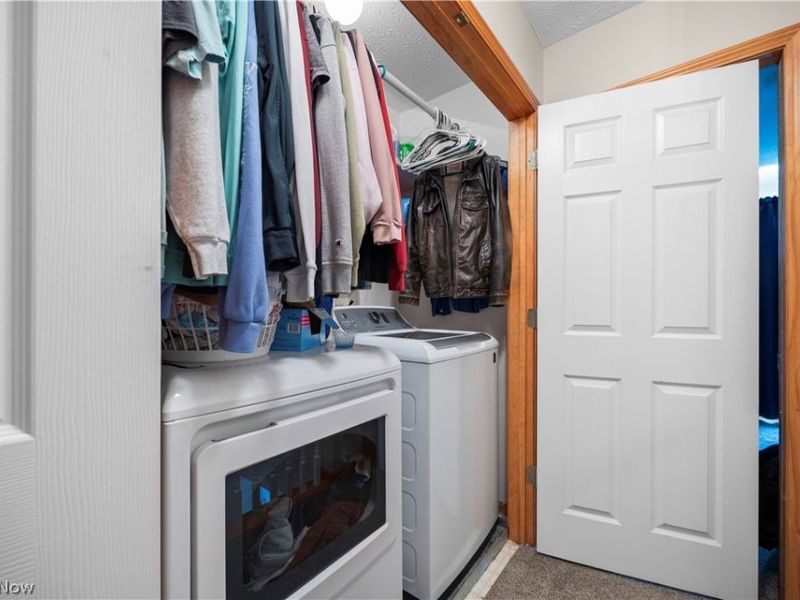8020 Oak Tree Drive N, Lorain, OH 44053 Photo 30