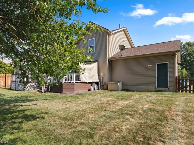 8020 Oak Tree Drive N, Lorain, OH 44053 Photo 36
