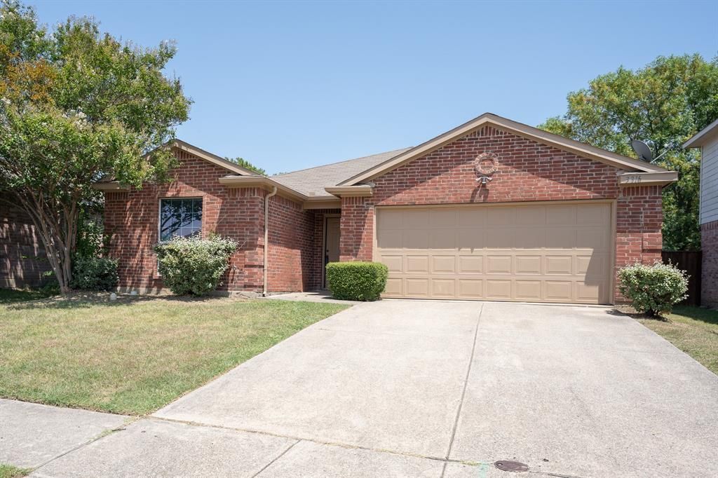 3316 Knoll Trail, Balch Springs, TX 75180 Main Photo