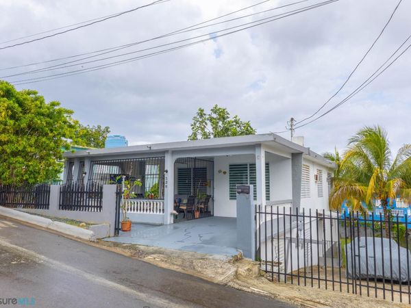 13 CALLE, Aguadilla, PR 00603