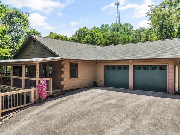 288 Panther Creek Road, Sevierville, TN 37876