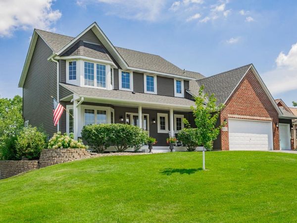 10900 Alison Way, Inver Grove Heights, MN 55077