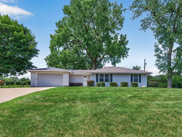922 23rd Avenue NW, New Brighton, MN 55112