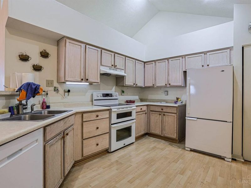 12010 Maxim Way, Symmes Township, OH 45249 Photo 10