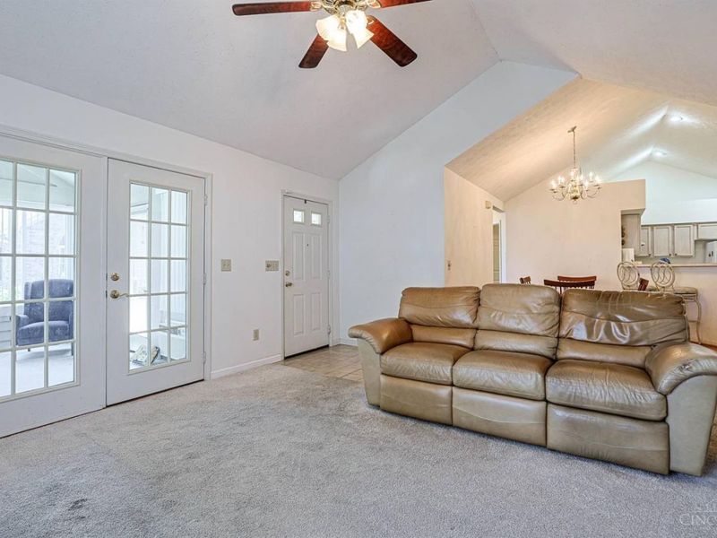 12010 Maxim Way, Symmes Township, OH 45249 Photo 6