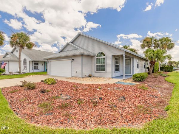 2 Nantucket Drive, Palm Coast, FL 32137