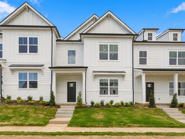207 Martindale Lane, Clarksville, TN 37043