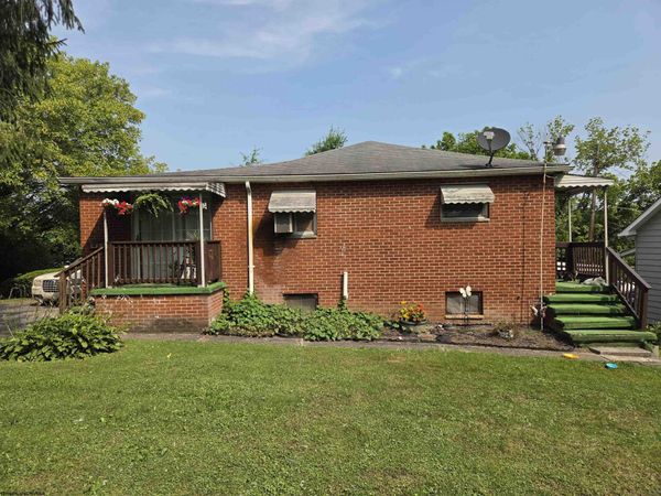 505 1/2 State Street, Fairmont, WV 26554