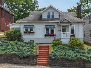 545 W Virginia Avenue, Morgantown, WV 26505