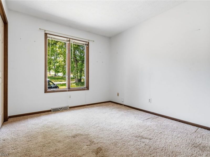 3602 Heatherwood Circle NW, North Canton, OH 44720 Photo 14