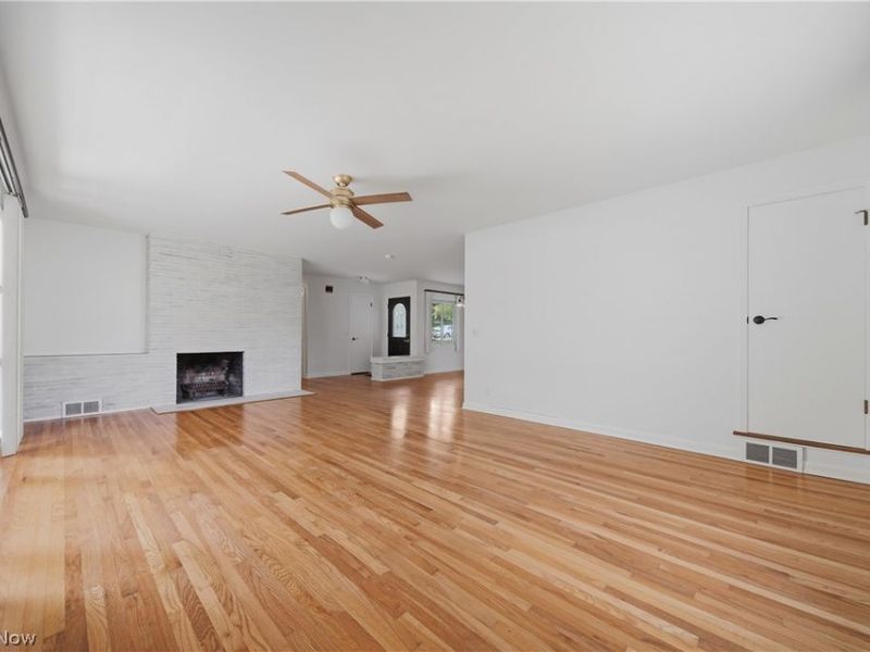 3426 Parkridge Circle NW, Canton, OH 44718 Photo 11