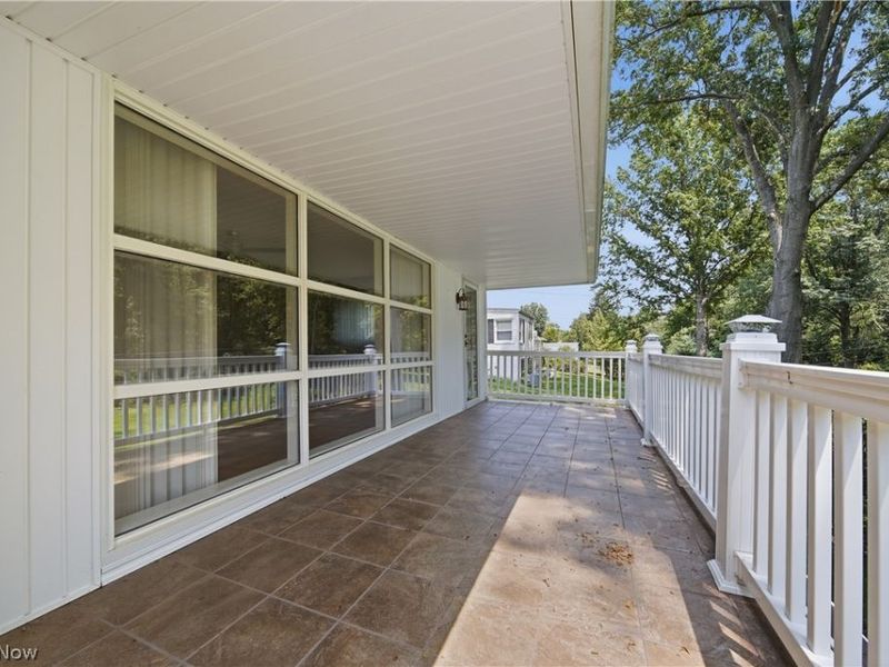 3426 Parkridge Circle NW, Canton, OH 44718 Photo 5