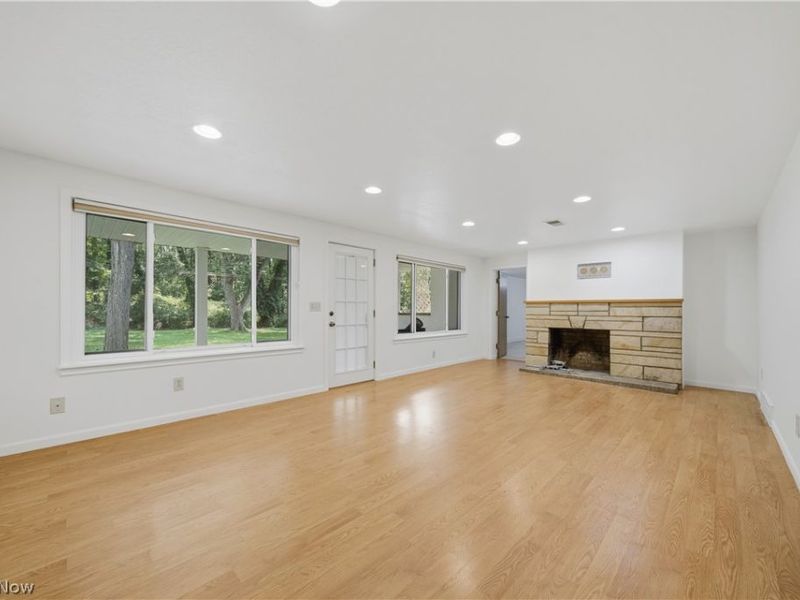3426 Parkridge Circle NW, Canton, OH 44718 Photo 7