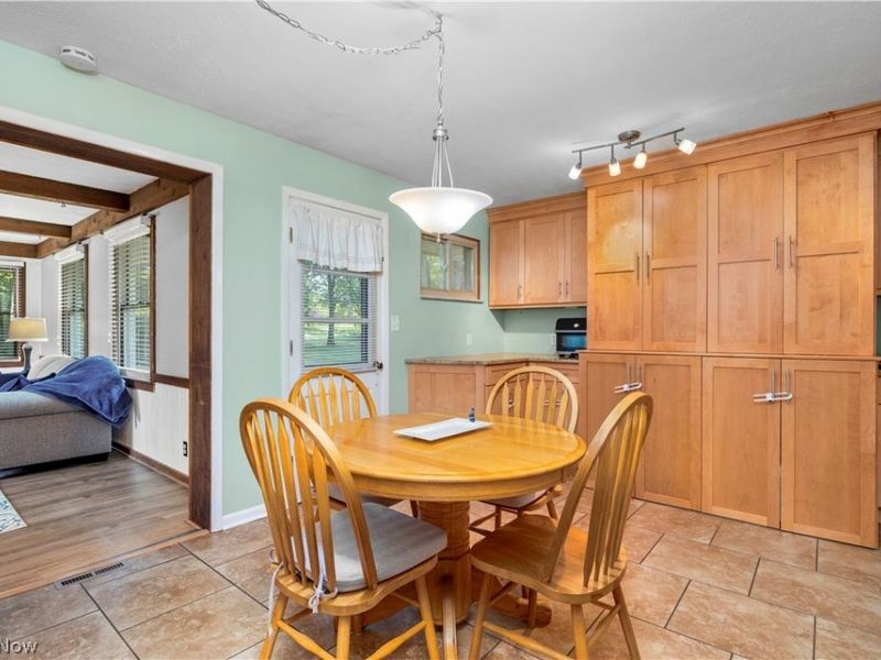 5139 Evergreen Drive, North Olmsted, OH 44070 Photo 16