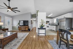104 Meadow Wood Drive photo 4
