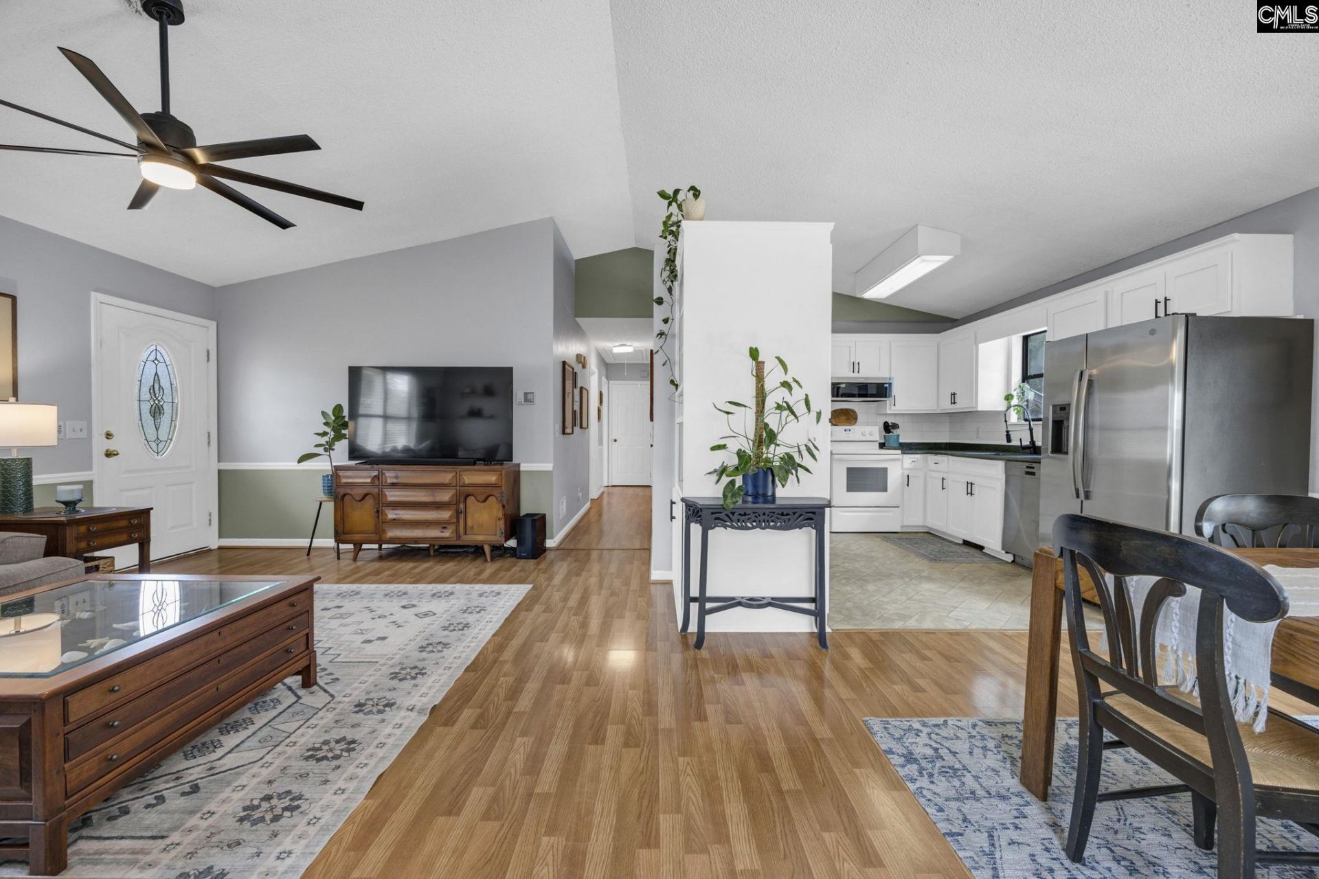 104 Meadow Wood Drive Photo 6