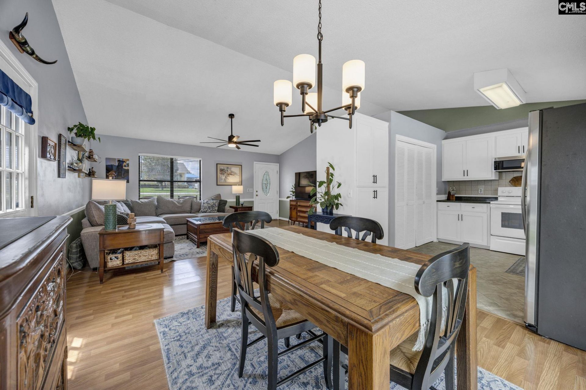 104 Meadow Wood Drive Photo 8