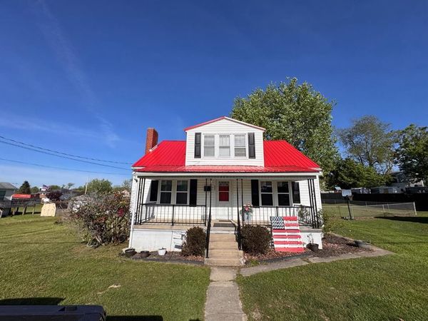 111 111 Allen Ave, BECKLEY, WV 25801