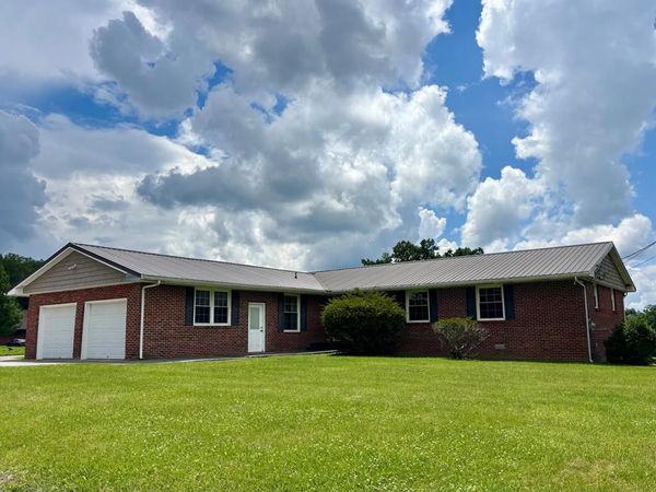 132 Flat Top Mountain Road, GHENT, WV 25843