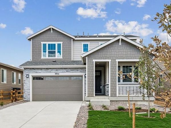 3932 N Haleyville Street , Aurora, CO 80019