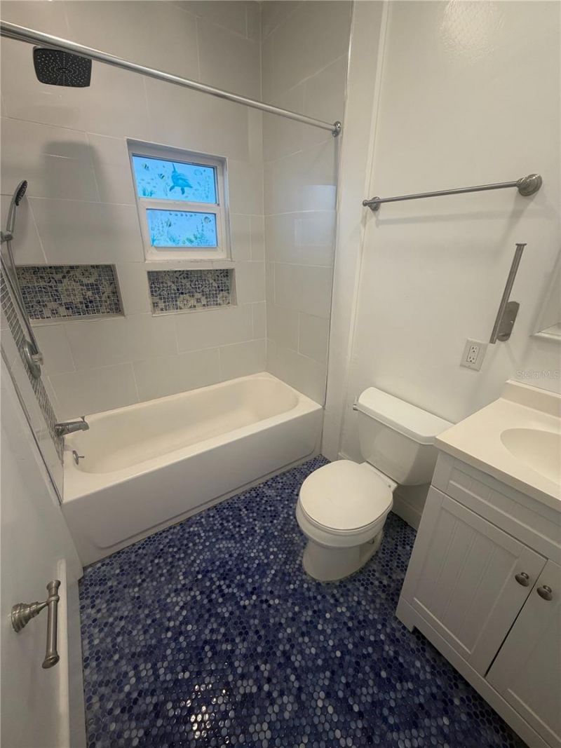 819 6th Street N, Unit 2, Saint Petersburg, FL 33701 Photo