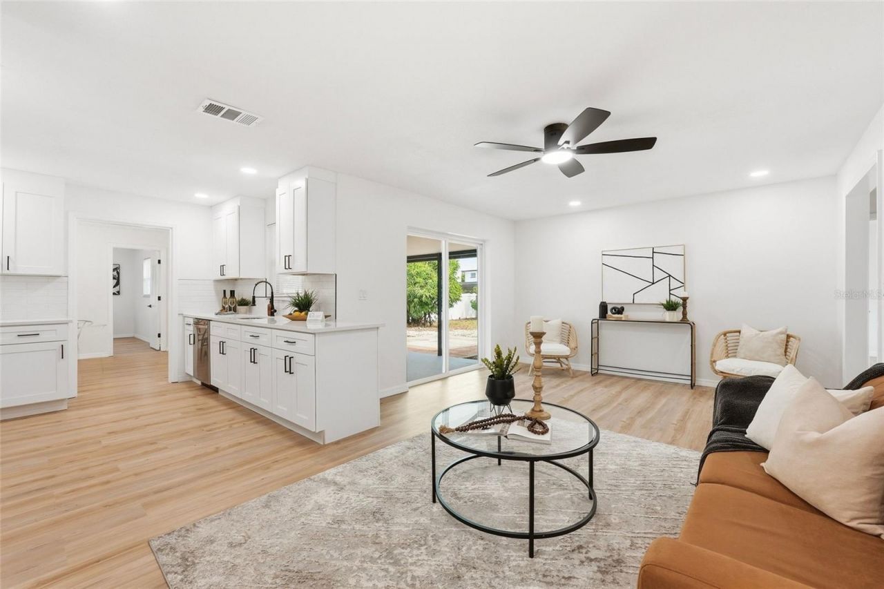 13341 86th Avenue , Seminole, FL 33776 Photo