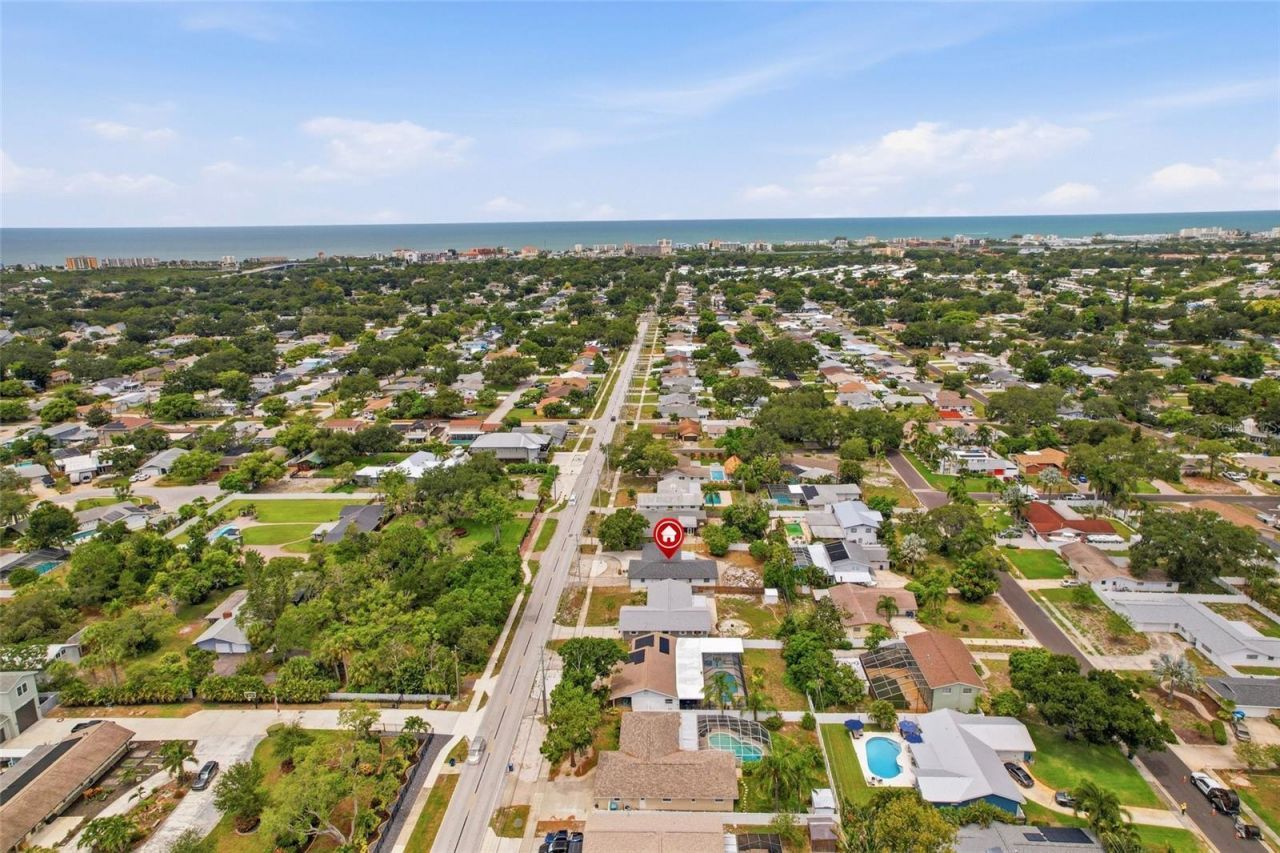 13341 86th Avenue , Seminole, FL 33776 Photo