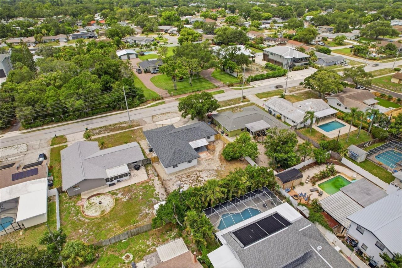 13341 86th Avenue , Seminole, FL 33776 Photo