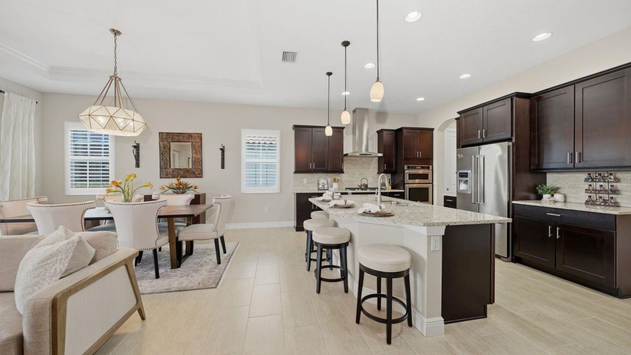 16525 Hillside Circle , Lakewood Ranch, FL 34202 Photo