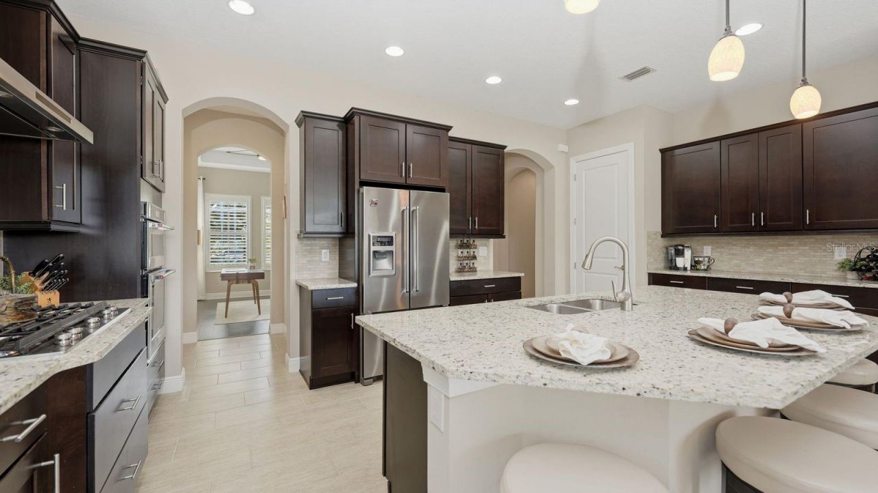 16525 Hillside Circle , Lakewood Ranch, FL 34202 Photo