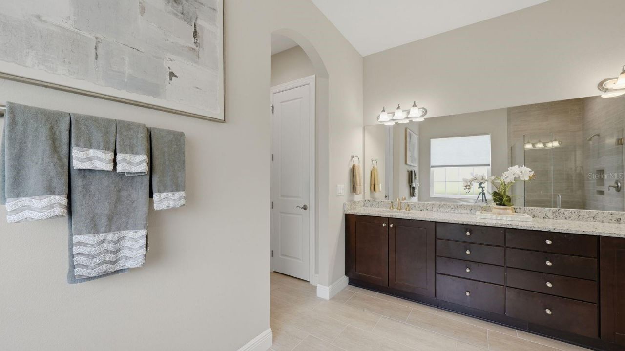 16525 Hillside Circle , Lakewood Ranch, FL 34202 Photo
