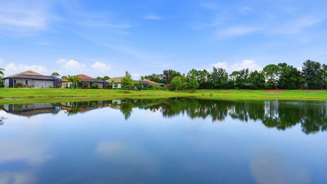 16525 Hillside Circle , Lakewood Ranch, FL 34202 Photo
