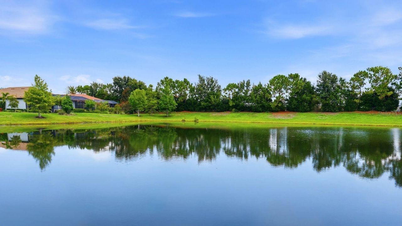 16525 Hillside Circle , Lakewood Ranch, FL 34202 Photo