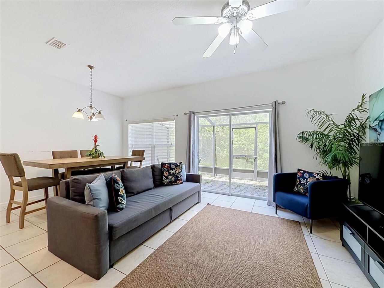 2394 Caravelle Circle , Kissimmee, FL 34746 Photo
