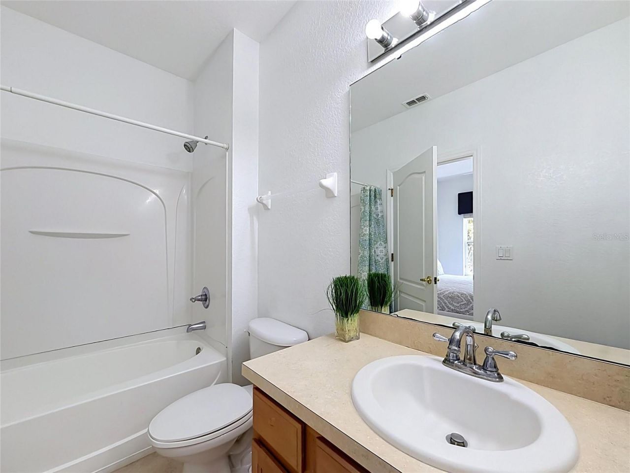2394 Caravelle Circle , Kissimmee, FL 34746 Photo